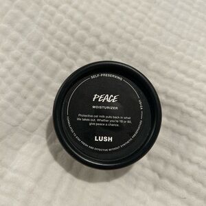 LUSH Peace Moisturizer - Black